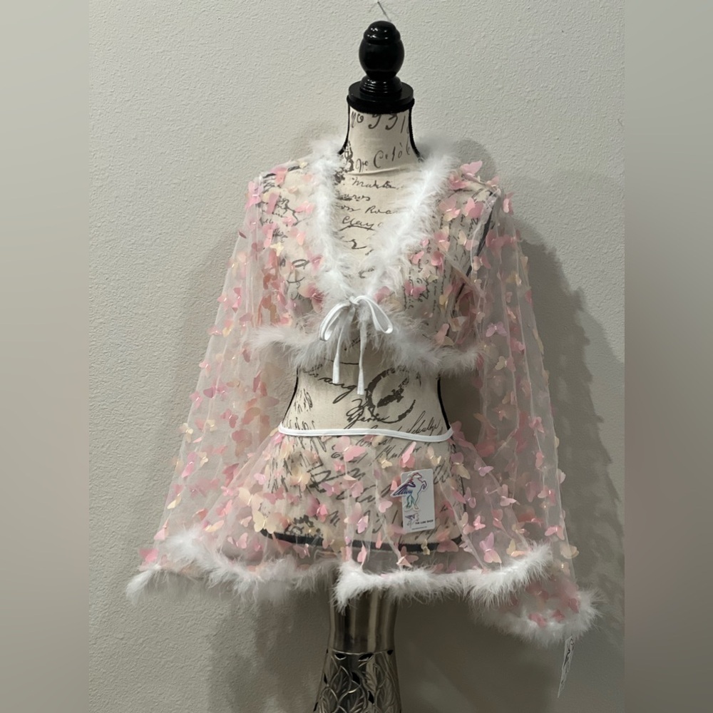 The LUMI Shop Pink Fuzzy 3D Butterfly Set L - Picture 3 of 9